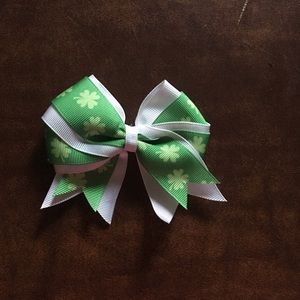 St. Patrick’s day bow